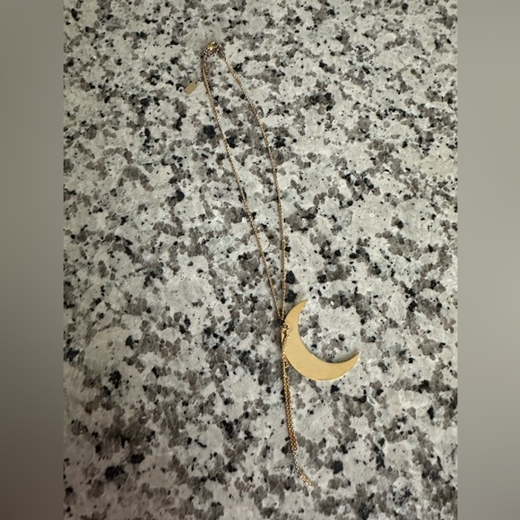 Moon and Star necklace - Picture 3 of 3